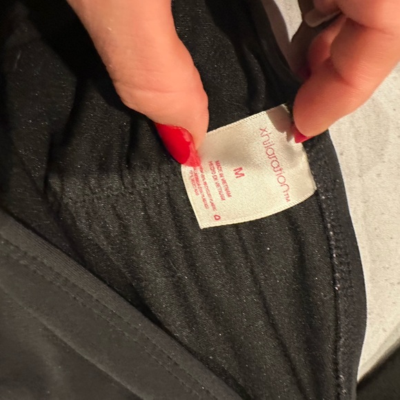 Black top knot bikini size medium - Picture 2 of 4